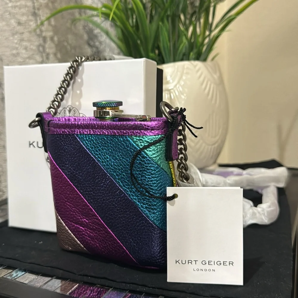 Kurt Geiger Kensington Metallic Leather Flask - Picture 12 of 13